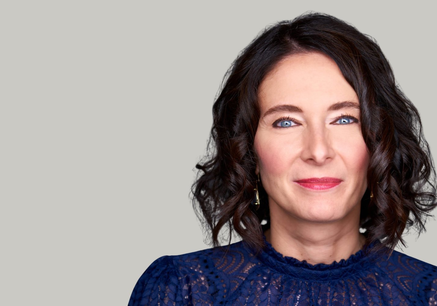 Instructor Danielle Tomassini