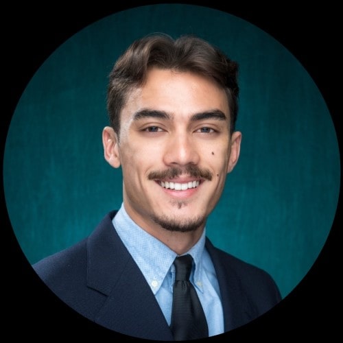 Student Robert Bruce